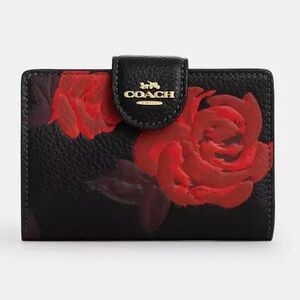 Coach Pebbled Leather Corner Zip Wallet with red Floral Print-CCL63